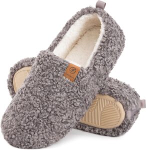 EverFoams Women’s Curly Fleece Memory Foam Slippers